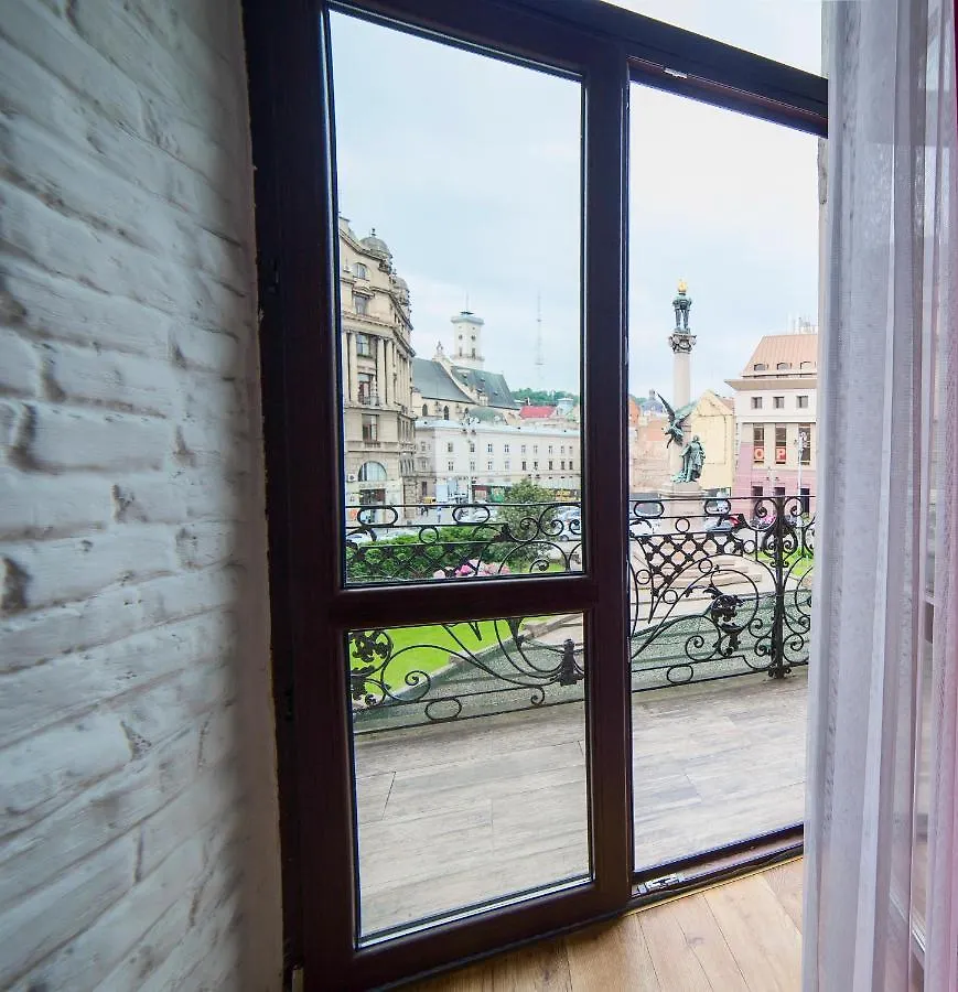 Miskevycha Square 5A Apartment- View Of The Center Of Lviv With A Balcony Apartment